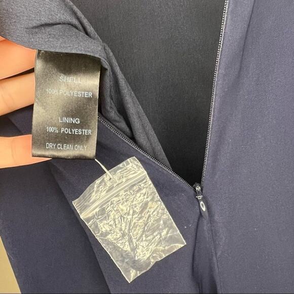 Harlyn Anthropologie Wide Leg Navy Jumpsuit Size Medium / M / 6 / 8 - Picture 7 of 7